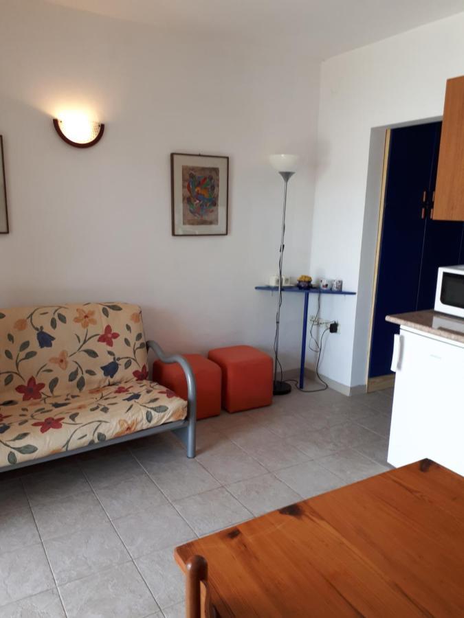 Apartmani Sikic 메타이나 외부 사진