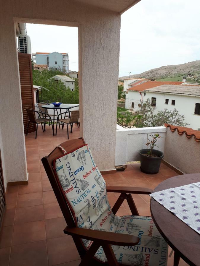 Apartmani Sikic 메타이나 외부 사진