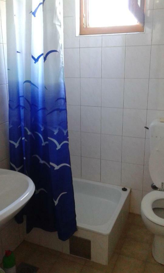 Apartmani Sikic 메타이나 외부 사진